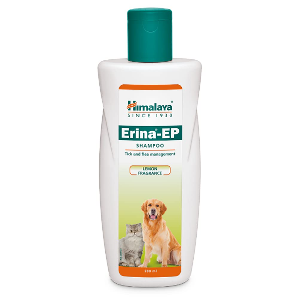 Himalaya Tick Flea Shampoo for dogs and cats with Neem and Eucalyptus four 200ml bottles displayed