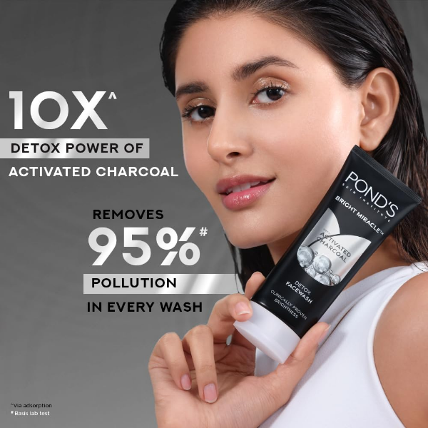 POND'S Pure Detox Face Wash charcoal face wash for brighter looking skin after daily facial cleansing